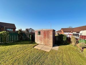 Photo 21- click for photo gallery